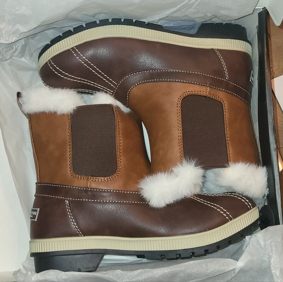 London Fog NIB - Mildred Cold Weather Dark Brown Women Size 9m Boots - Picture 2 of 8